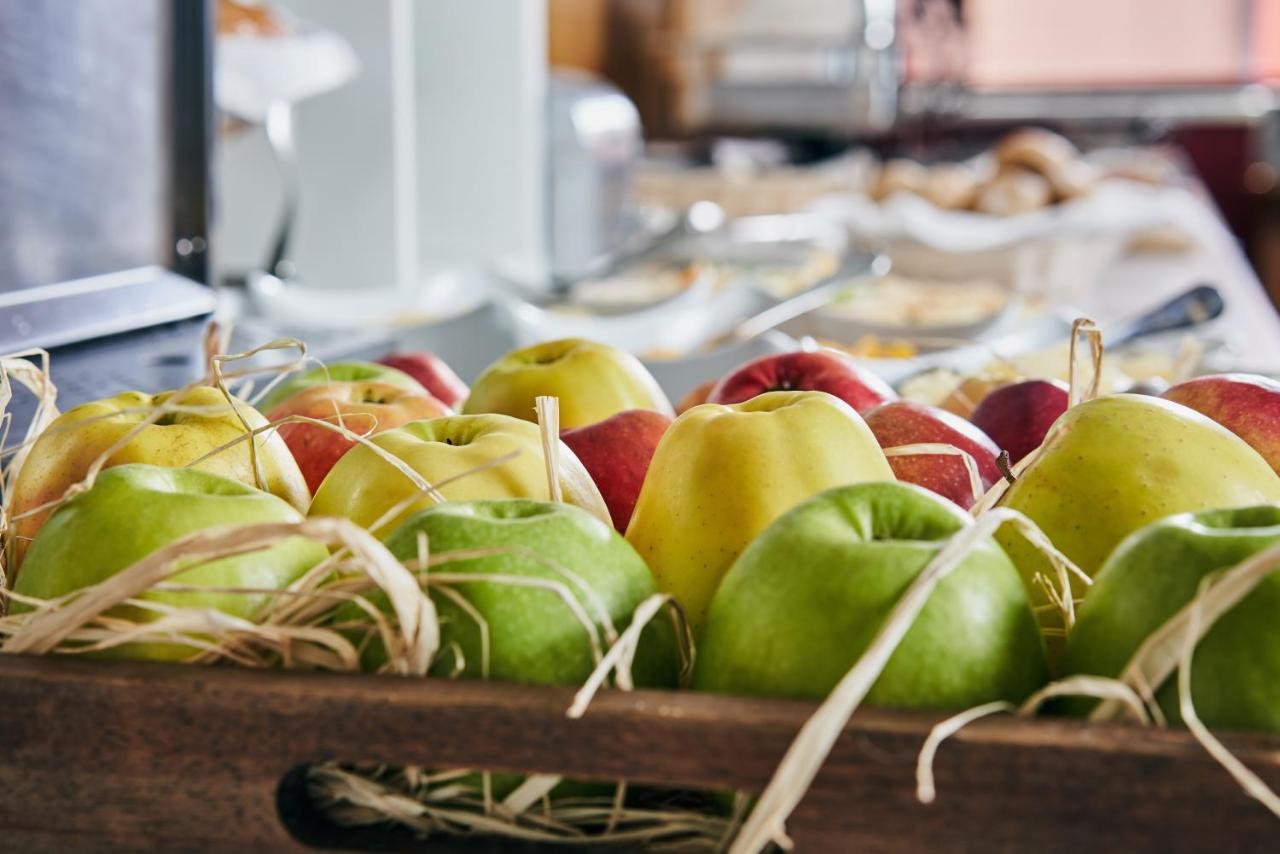 Green Park Hotel Vilnius Ngoại thất bức ảnh