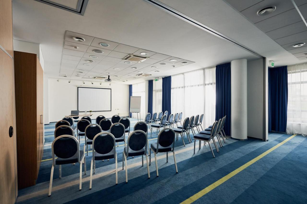 Green Park Hotel Vilnius Ngoại thất bức ảnh
