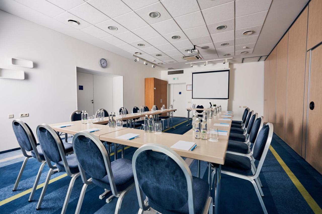 Green Park Hotel Vilnius Ngoại thất bức ảnh