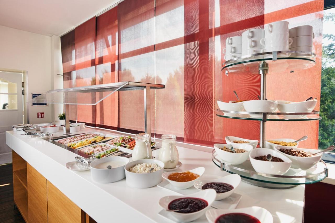 Green Park Hotel Vilnius Ngoại thất bức ảnh